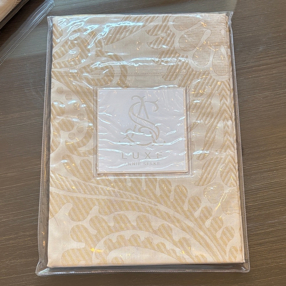 Luxe Cream Pillow